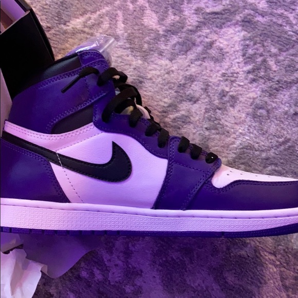 Air jordan one court purple sz (10.5) - Picture 5 of 8